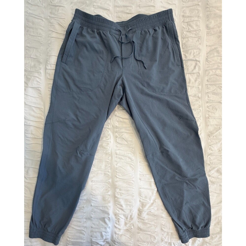 Lululemon Men's "License to Train" Textured Jogger, XL, Steel Blue, Worn Once